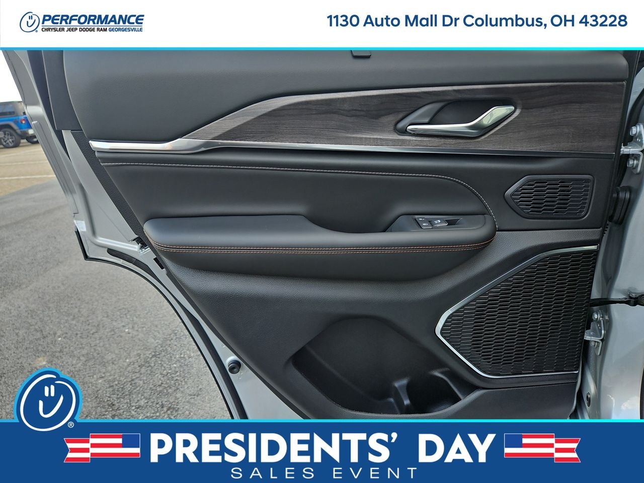 2025 Jeep Grand Cherokee GRAND CHEROKEE OVERLAND 4X4