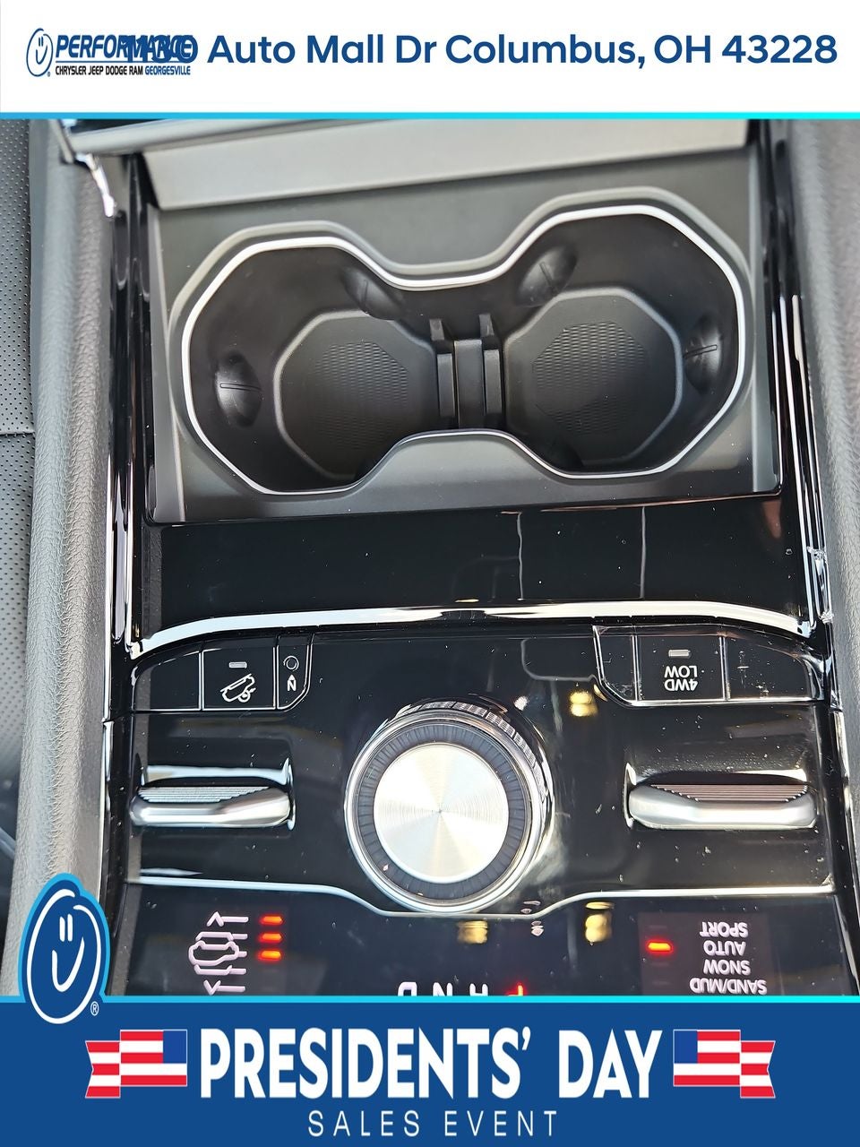 2025 Jeep Grand Cherokee GRAND CHEROKEE OVERLAND 4X4