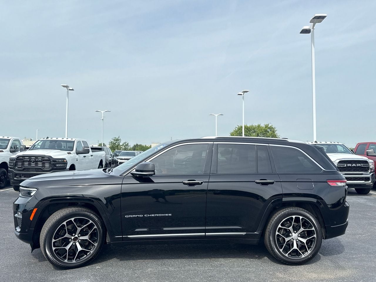 2022 Jeep Grand Cherokee Summit Reserve