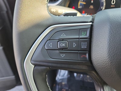 2025 Jeep Grand Cherokee GRAND CHEROKEE L LAREDO 4X4