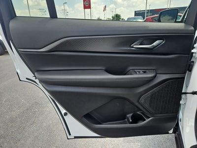 2025 Jeep Grand Cherokee GRAND CHEROKEE L LAREDO 4X4