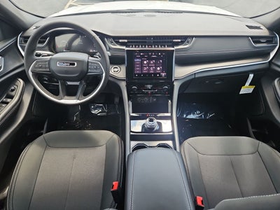 2025 Jeep Grand Cherokee GRAND CHEROKEE L LAREDO 4X4