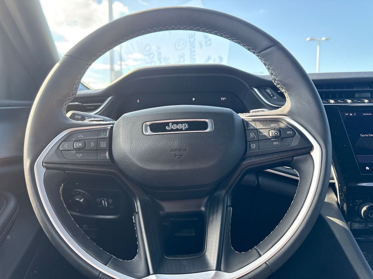 2024 Jeep Grand Cherokee L Altitude 4x4