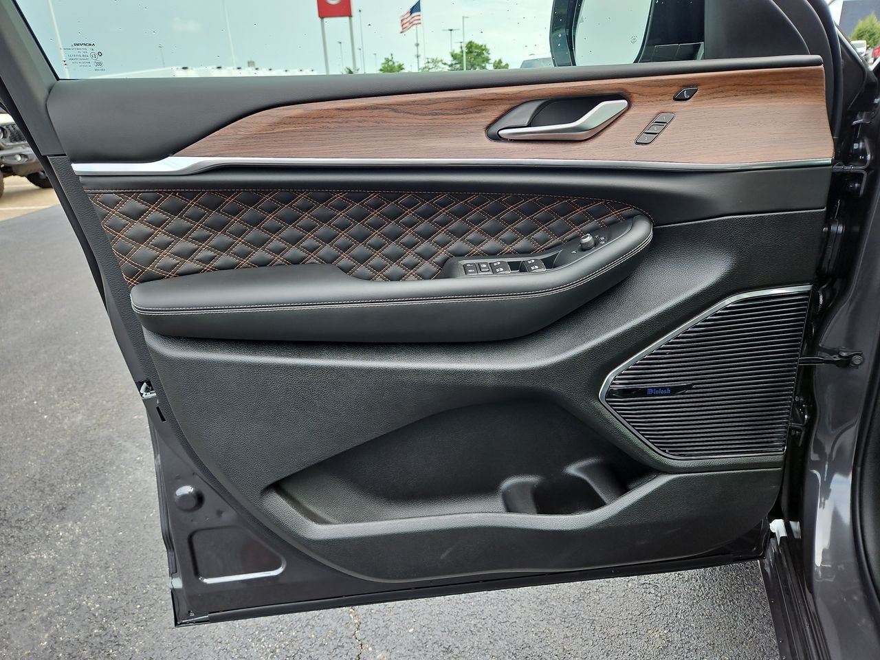 2025 Jeep Grand Cherokee GRAND CHEROKEE L SUMMIT 4X4