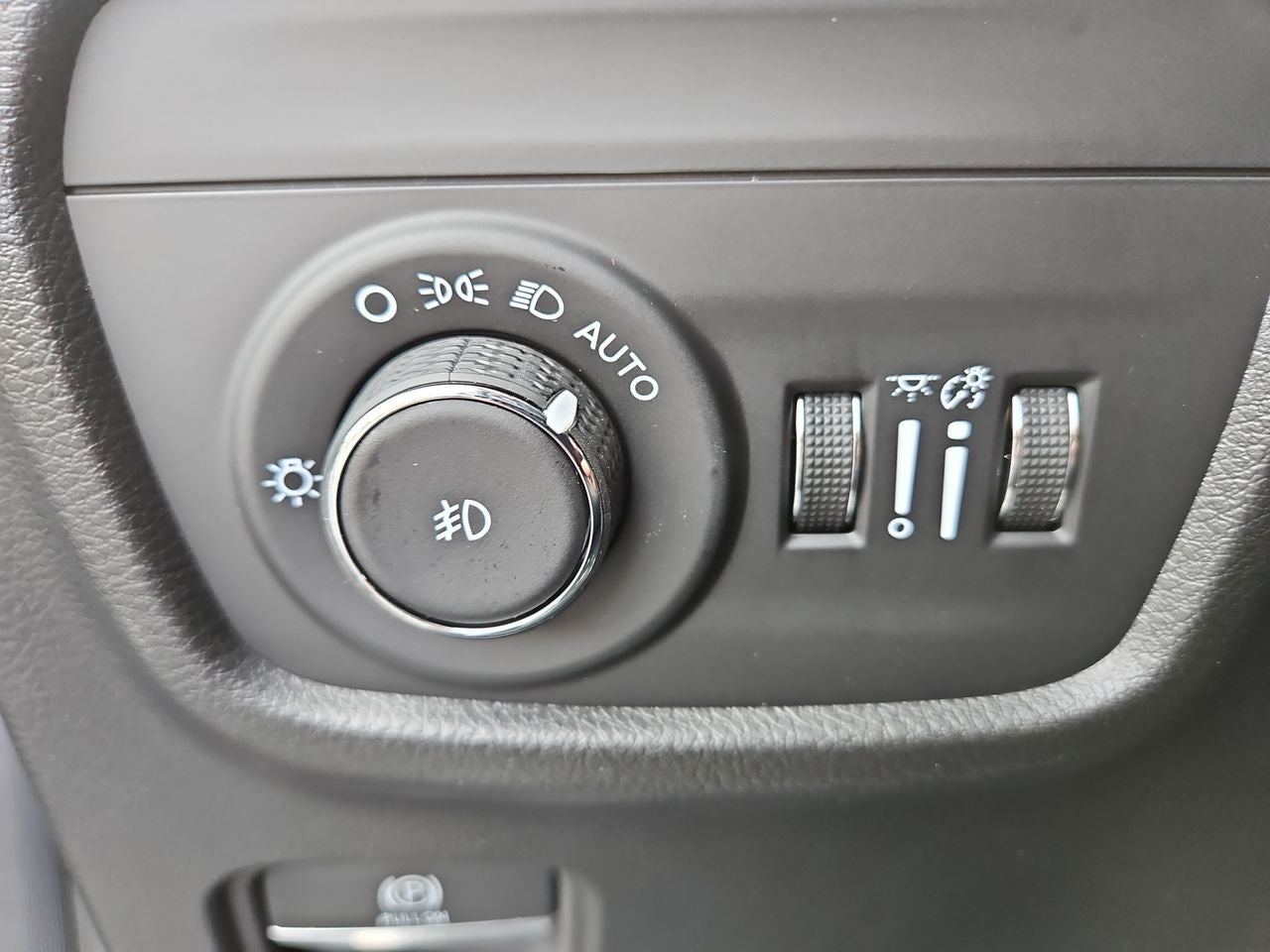 2025 Jeep Grand Cherokee GRAND CHEROKEE L SUMMIT 4X4