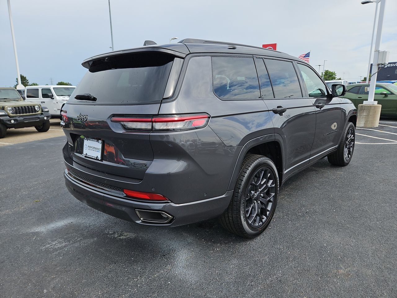 2025 Jeep Grand Cherokee GRAND CHEROKEE L SUMMIT 4X4