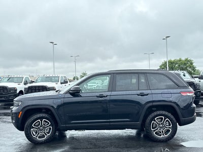 2024 Jeep Grand Cherokee 4xe Trailhawk