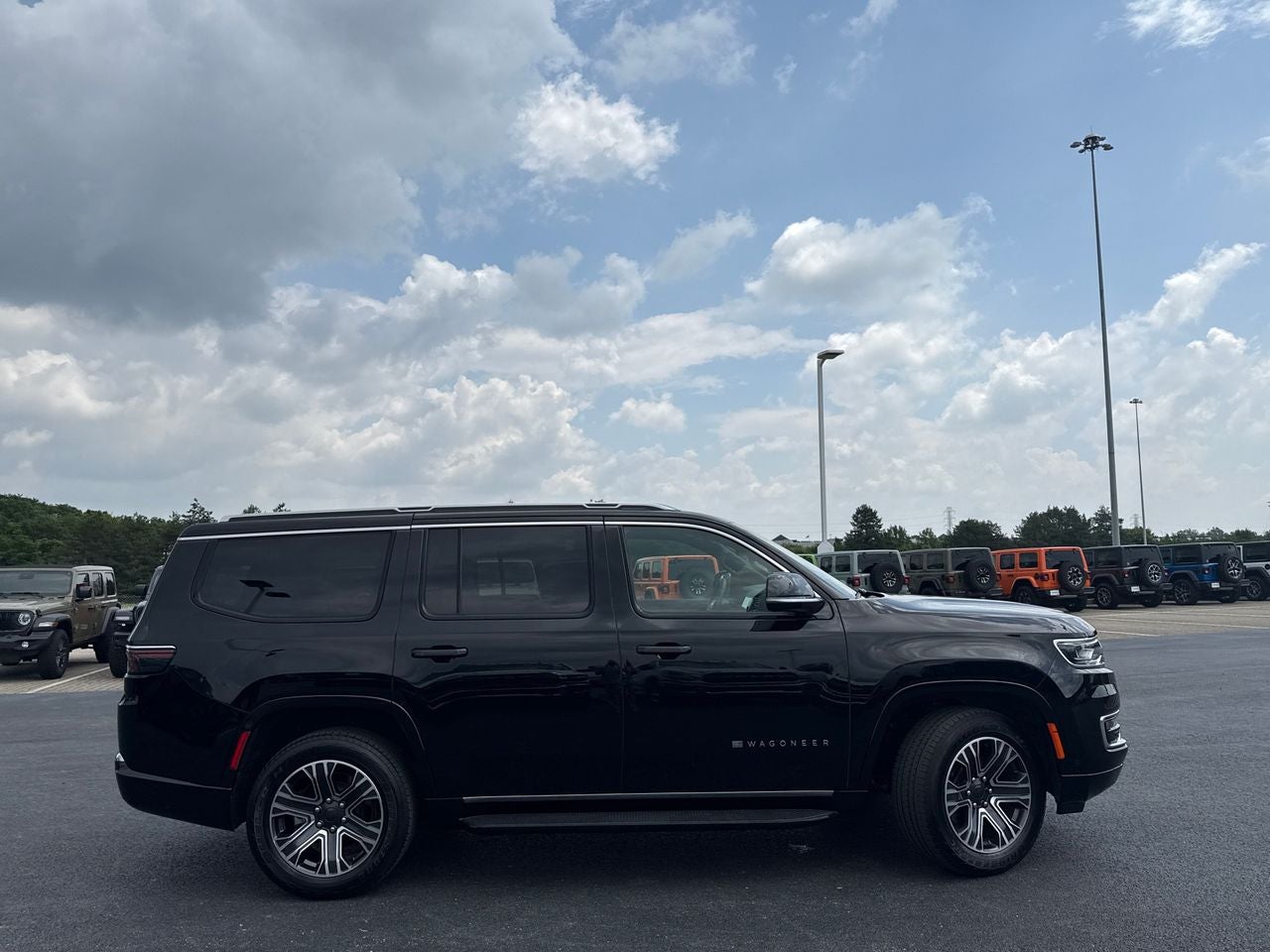 2023 Jeep Wagoneer Series I 4x4