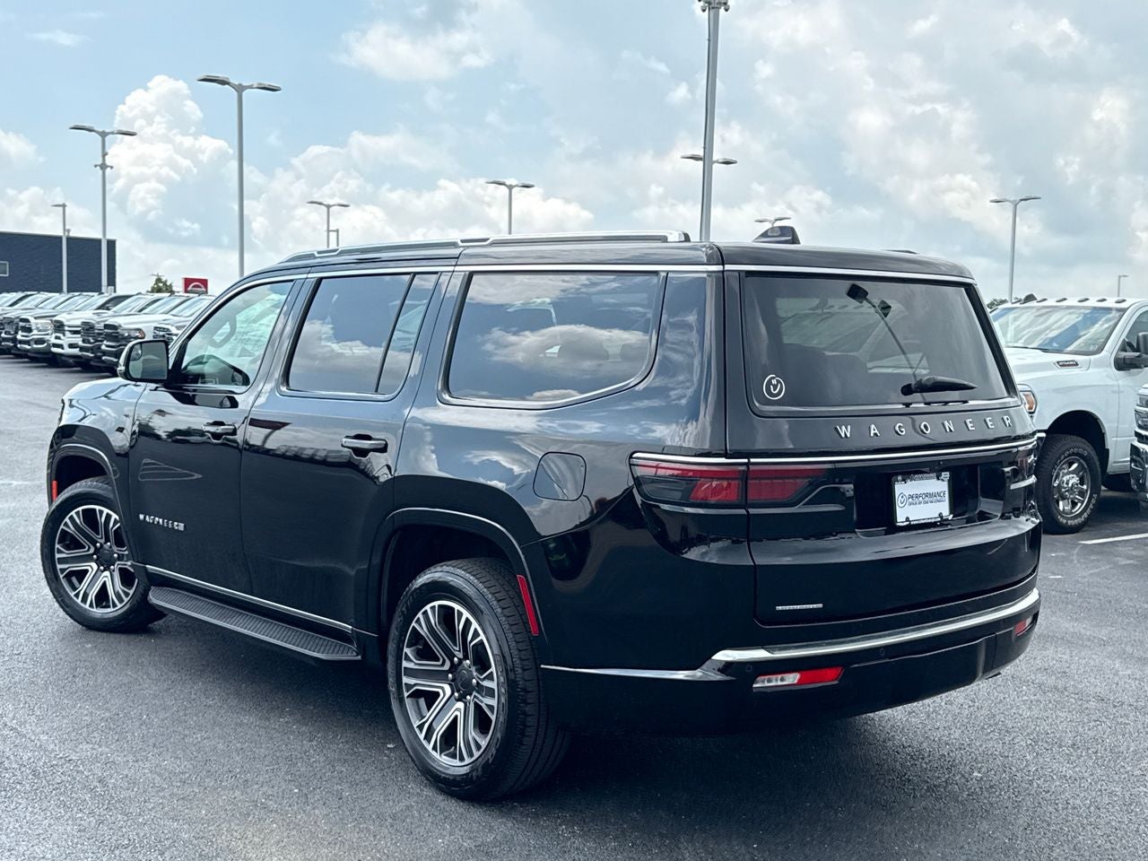 2023 Jeep Wagoneer Series I 4x4