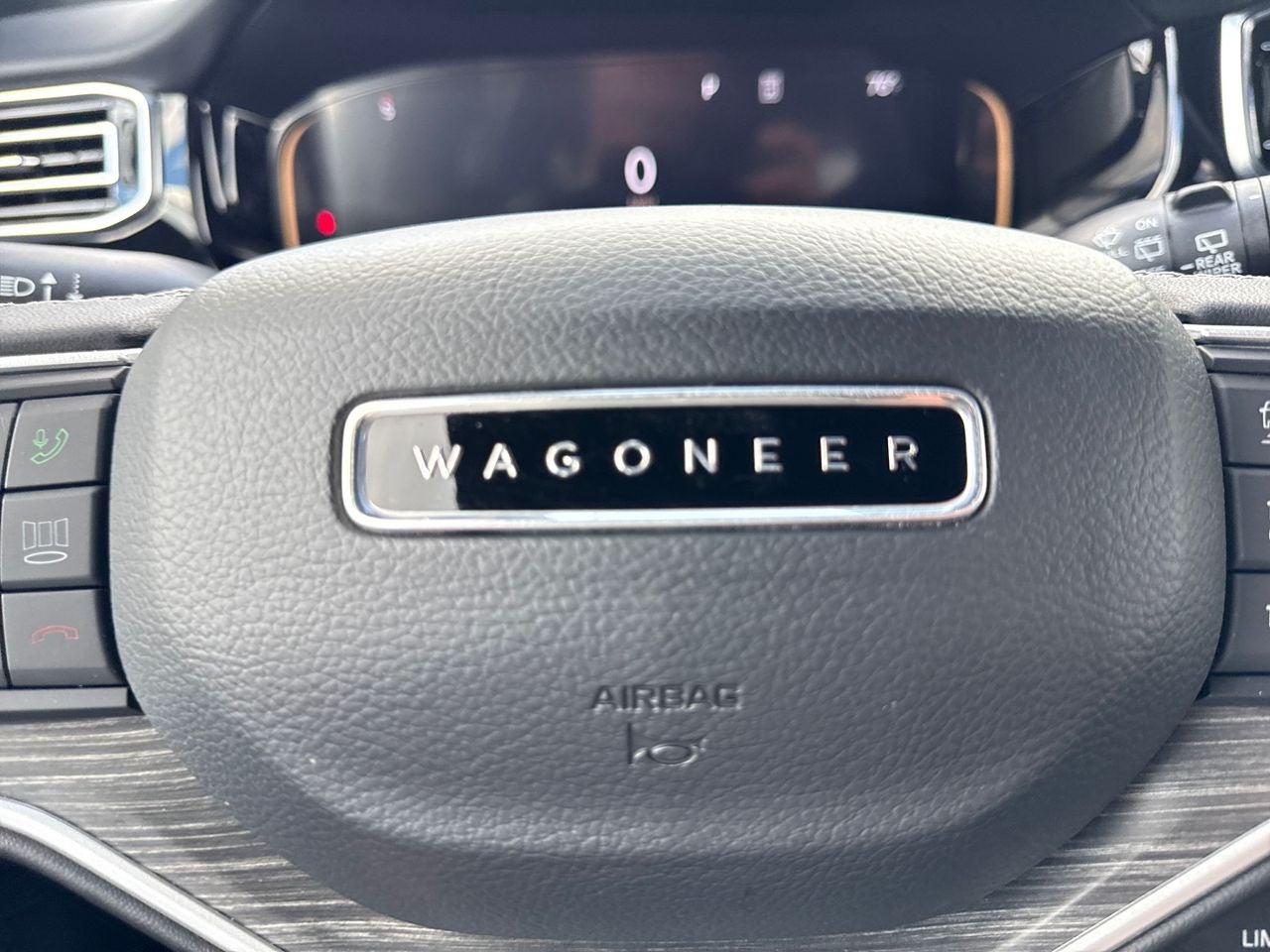 2023 Jeep Wagoneer Series III 4x4