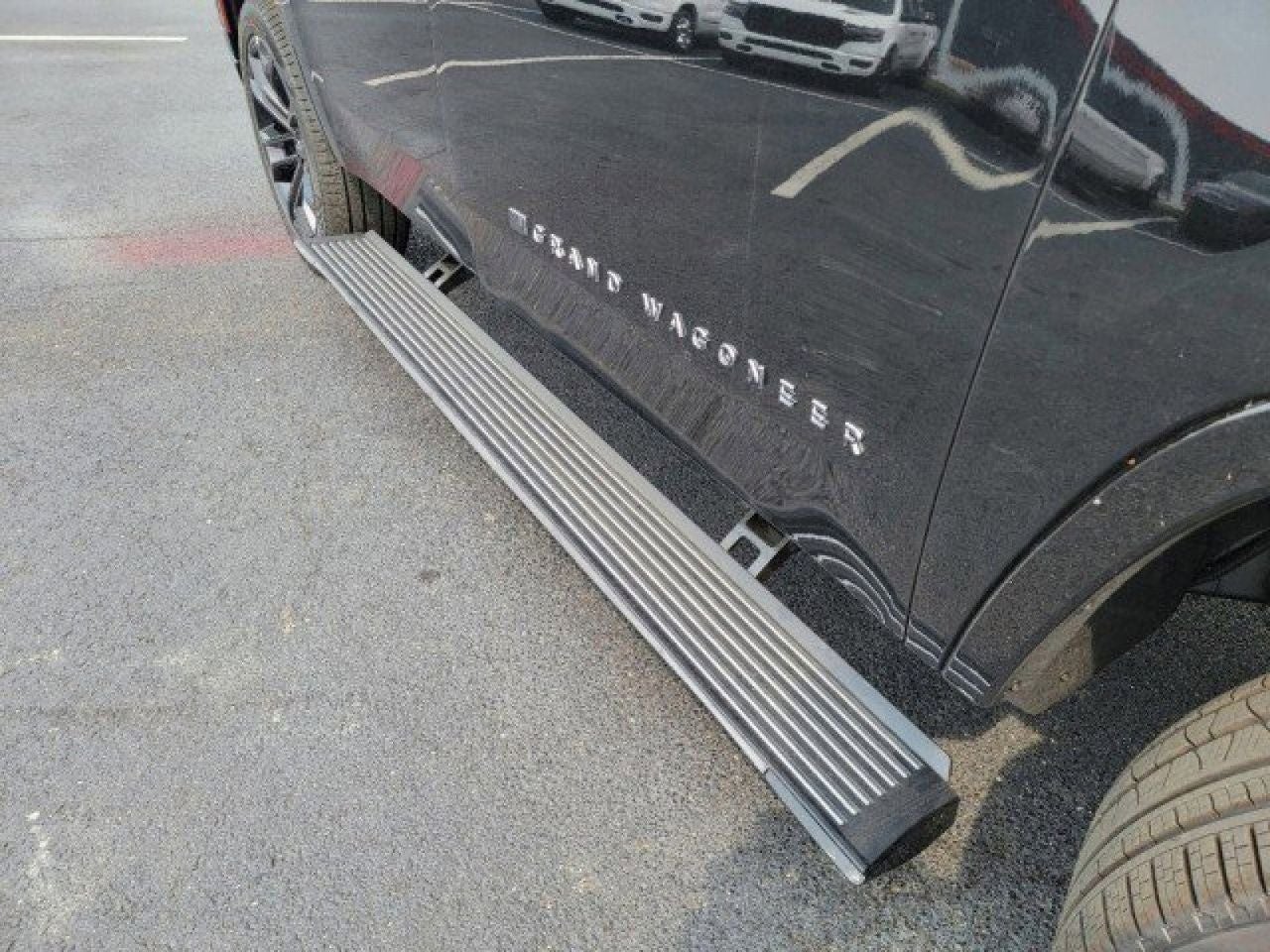 2023 Jeep Grand Wagoneer Grand Wagoneer Obsidian 4X4