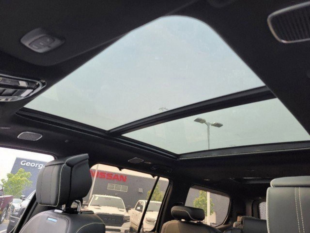 2023 Jeep Grand Wagoneer Grand Wagoneer Obsidian 4X4