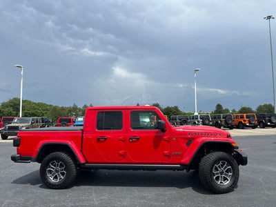 2024 Jeep Gladiator Mojave X
