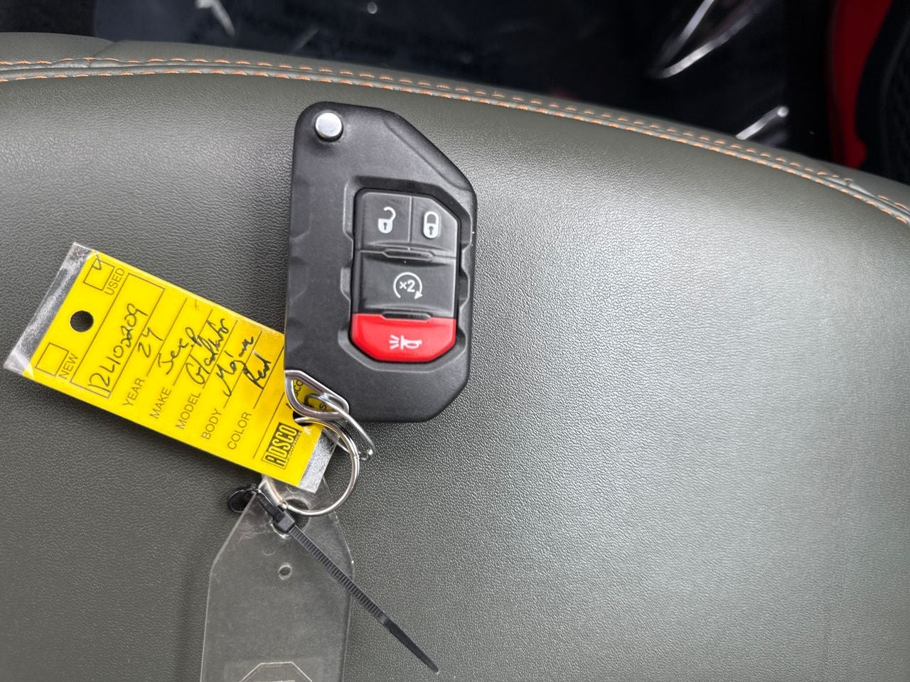 2024 Jeep Gladiator Mojave X