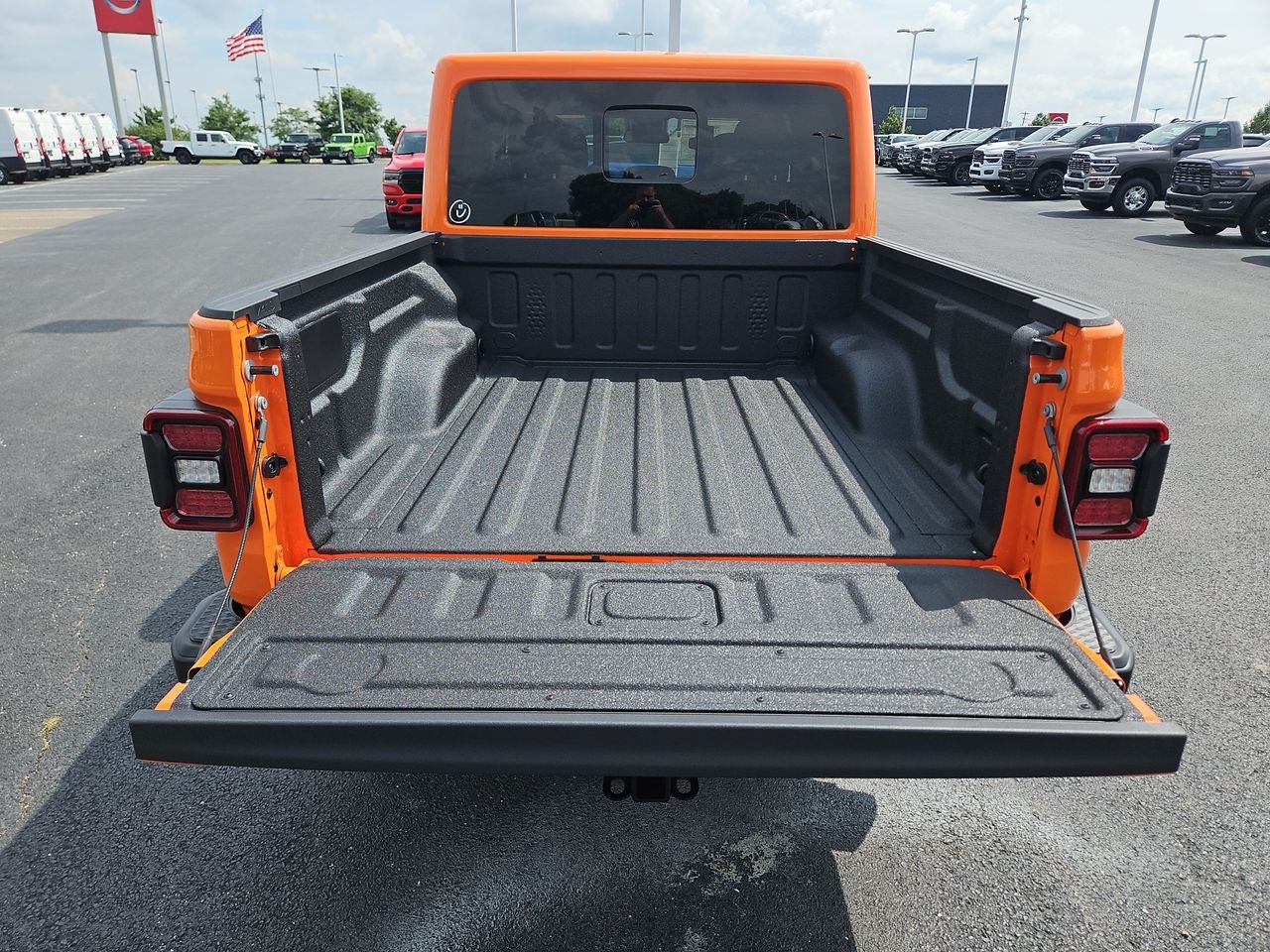 2025 Jeep Gladiator GLADIATOR MOJAVE 4X4
