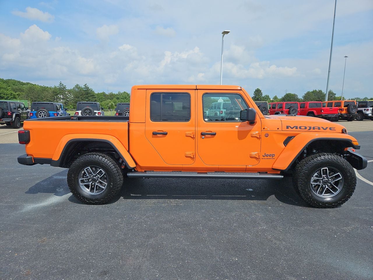 2025 Jeep Gladiator GLADIATOR MOJAVE 4X4