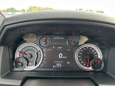 2022 RAM 1500 Classic Warlock Quad Cab 4x2 6'4' Box