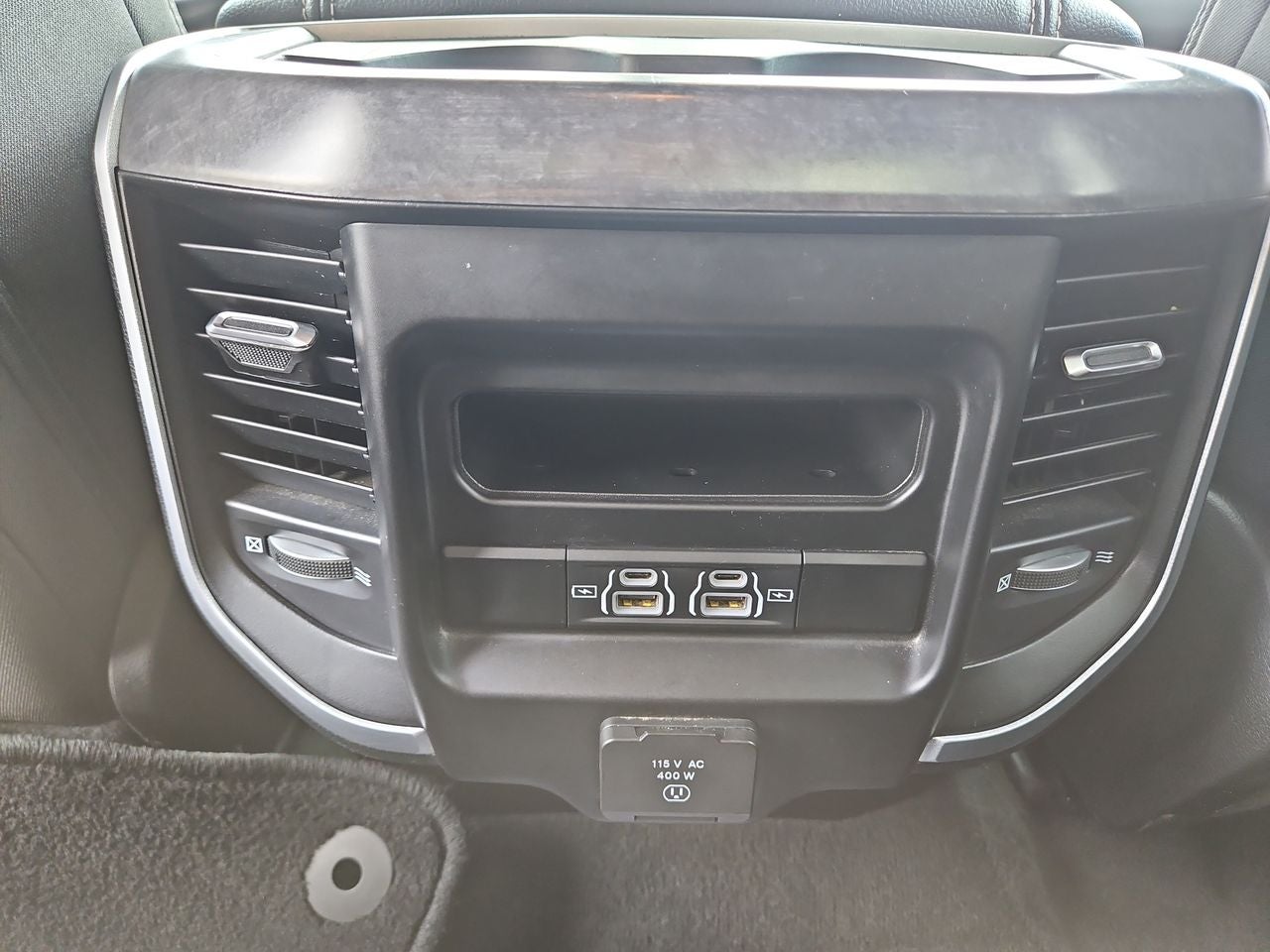 2022 RAM 1500 Lone Star Quad Cab 4x2 6'4' Box