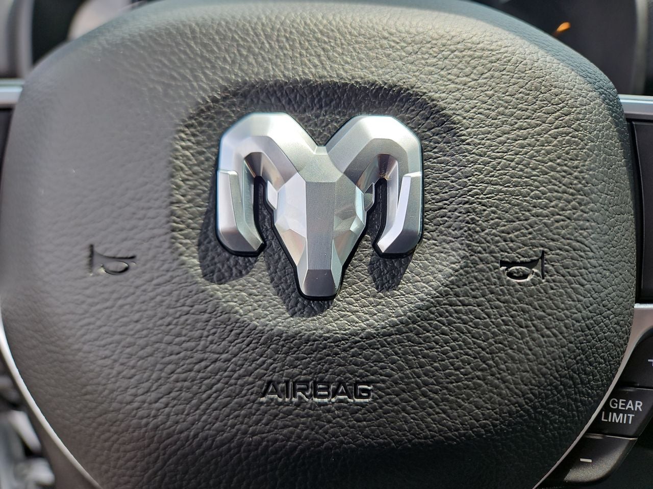 2022 RAM 1500 Lone Star Quad Cab 4x2 6'4' Box