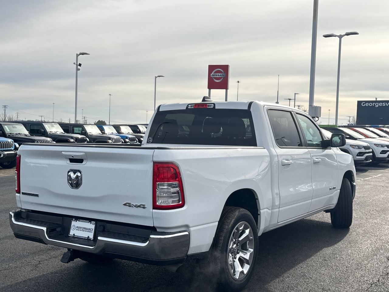 2022 RAM 1500 Big Horn Crew Cab 4x4 5'7' Box