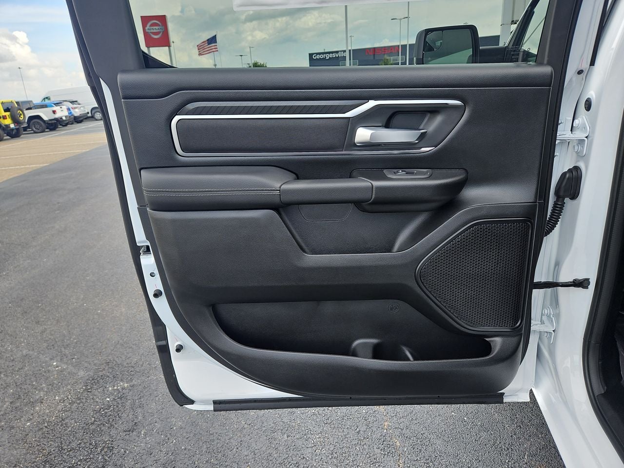 2025 RAM Ram 1500 RAM 1500 BIG HORN CREW CAB 4X4 5'7' BOX