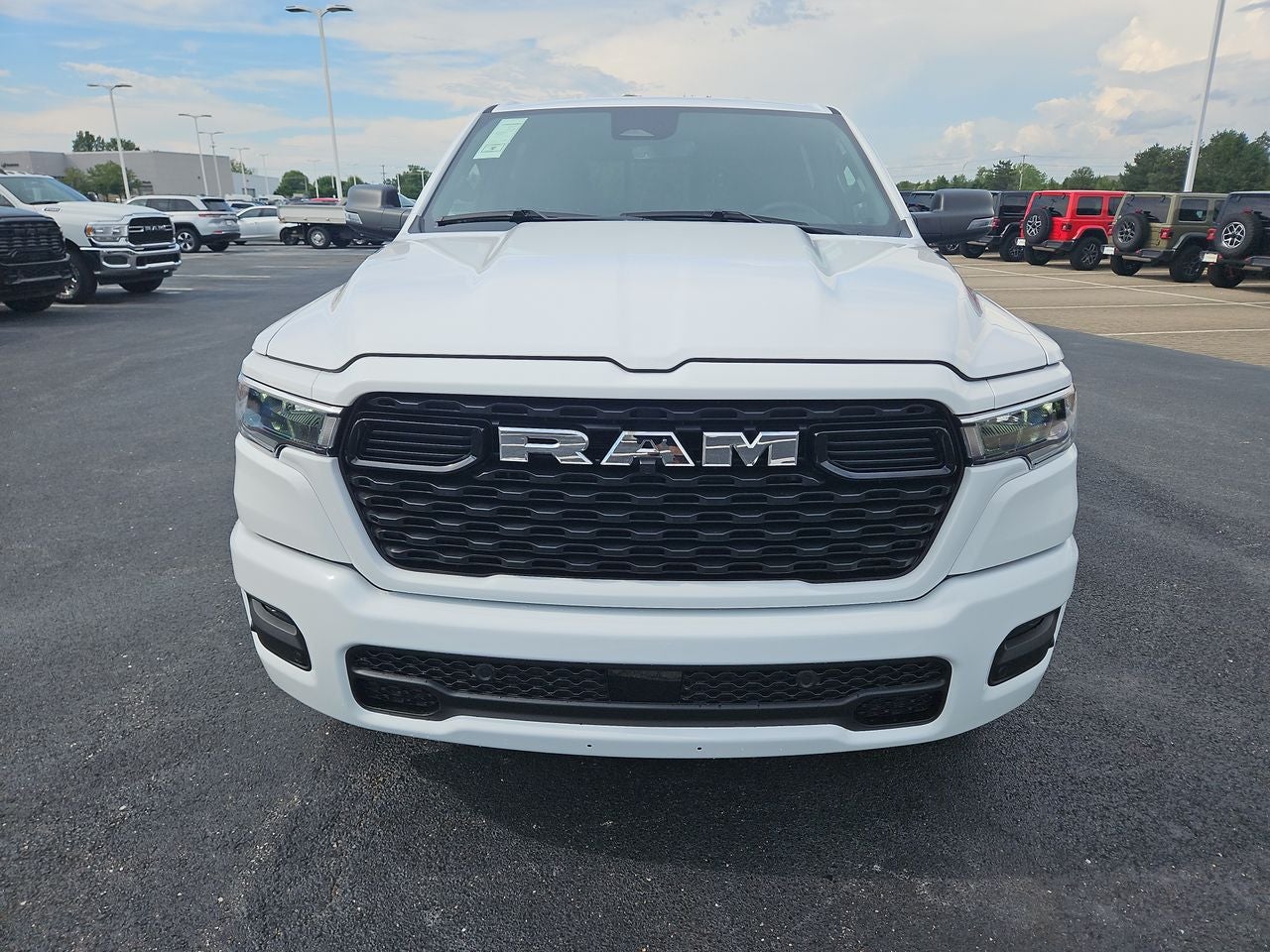 2025 RAM Ram 1500 RAM 1500 BIG HORN CREW CAB 4X4 5'7' BOX