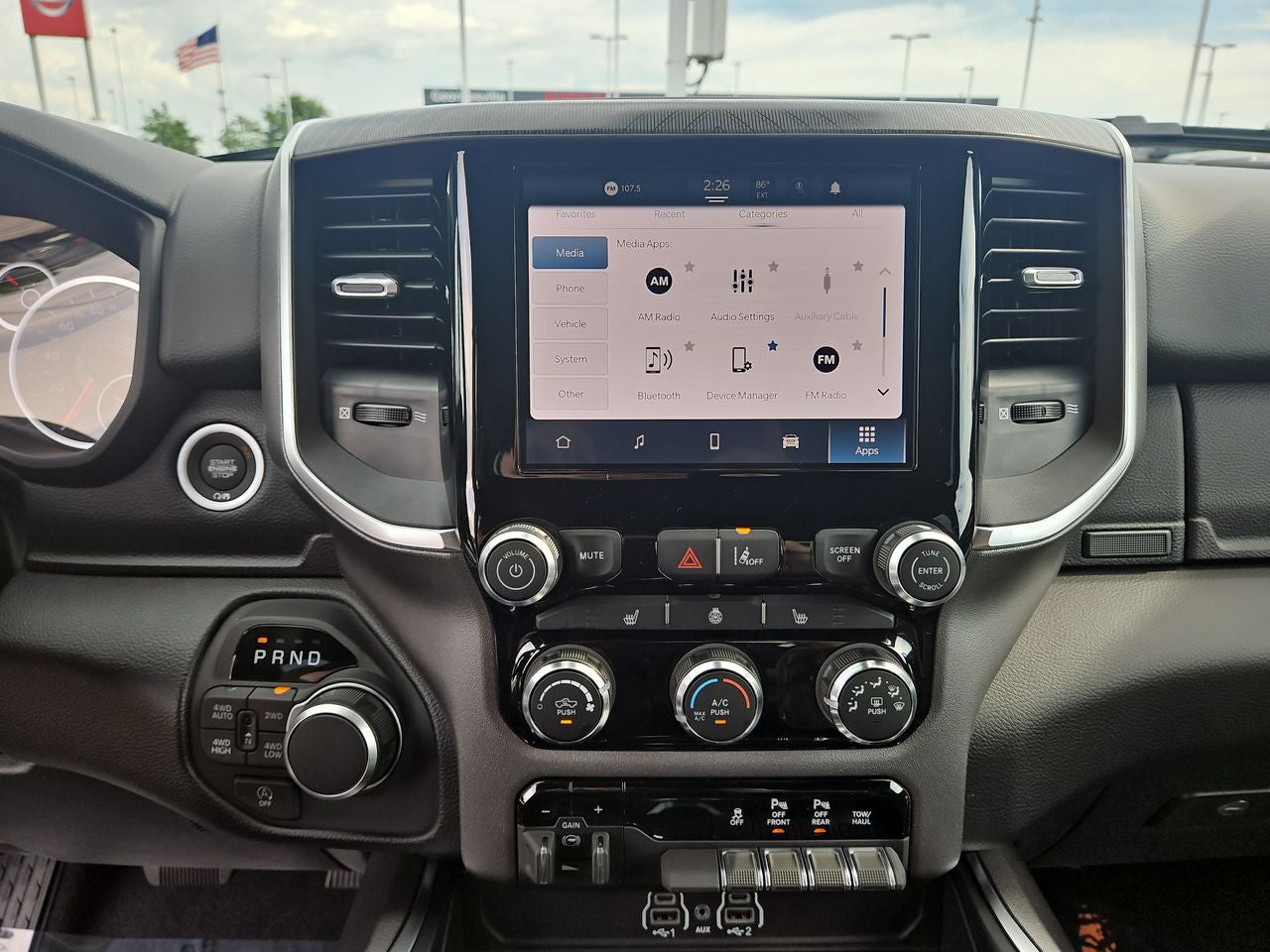 2025 RAM Ram 1500 RAM 1500 BIG HORN CREW CAB 4X4 5'7' BOX