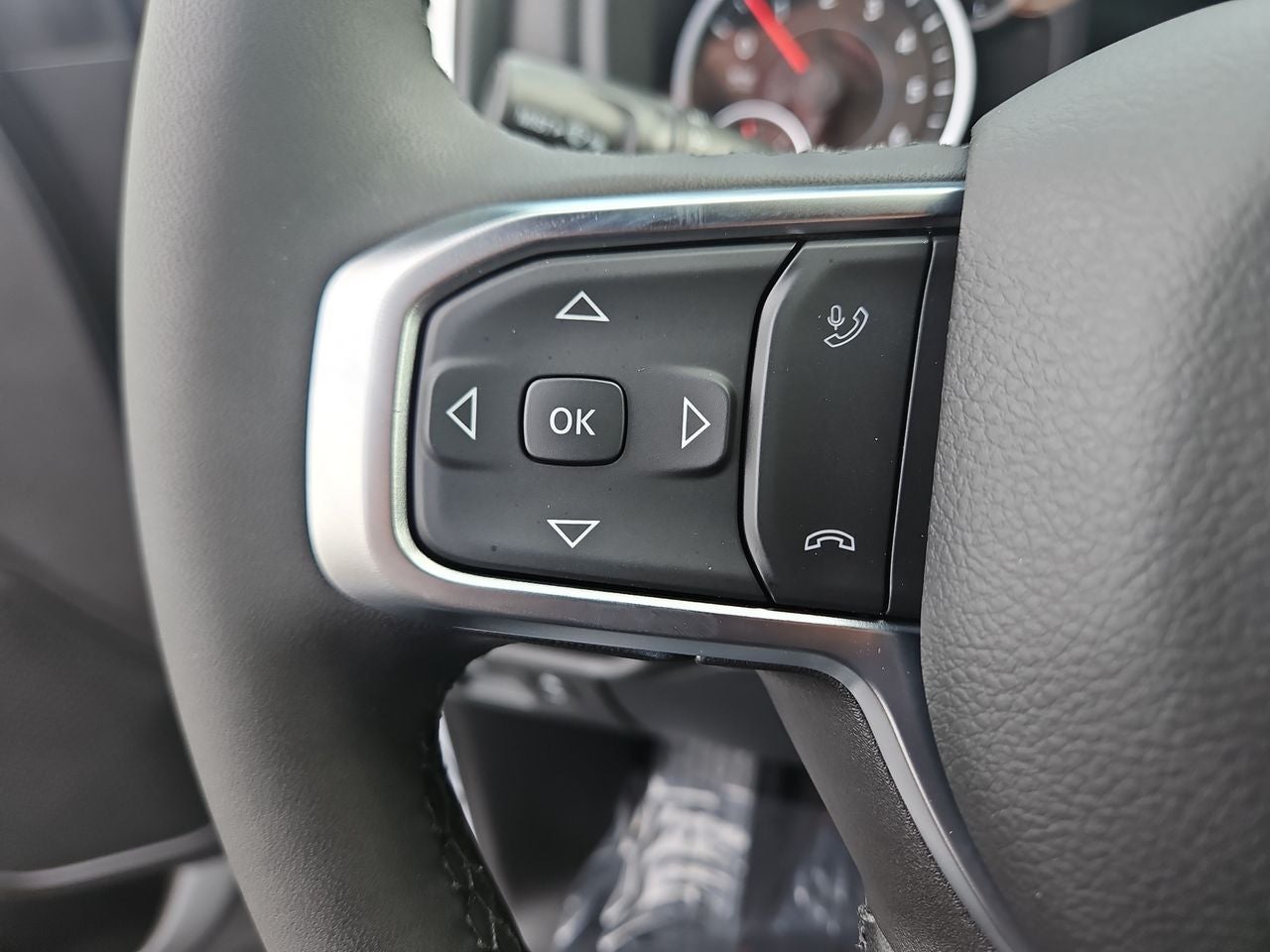 2025 RAM Ram 1500 RAM 1500 BIG HORN CREW CAB 4X4 5'7' BOX