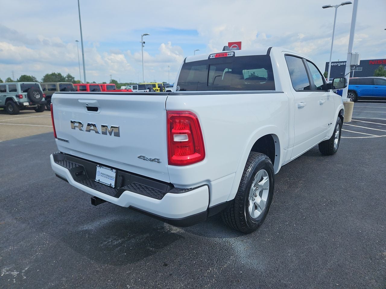 2025 RAM Ram 1500 RAM 1500 BIG HORN CREW CAB 4X4 5'7' BOX