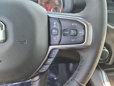 2025 RAM Ram 1500 RAM 1500 BIG HORN CREW CAB 4X4 5'7' BOX