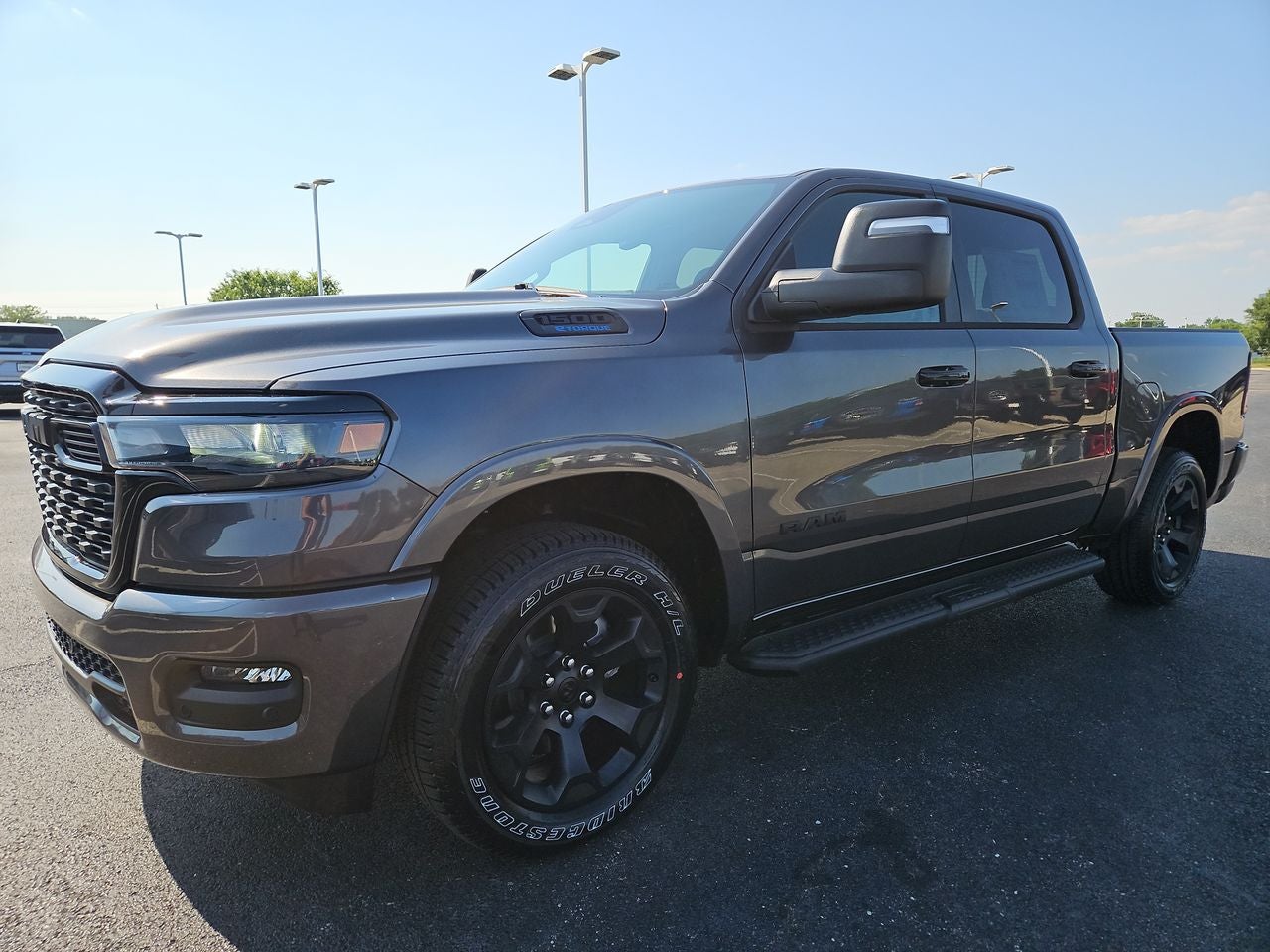 2025 RAM Ram 1500 RAM 1500 BIG HORN CREW CAB 4X4 5'7' BOX