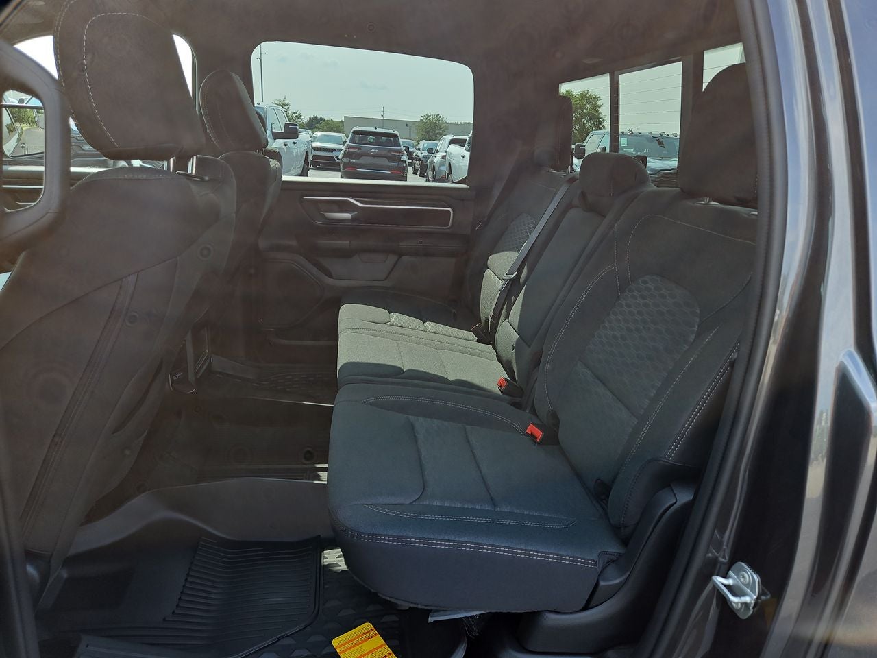 2025 RAM Ram 1500 RAM 1500 BIG HORN CREW CAB 4X4 5'7' BOX