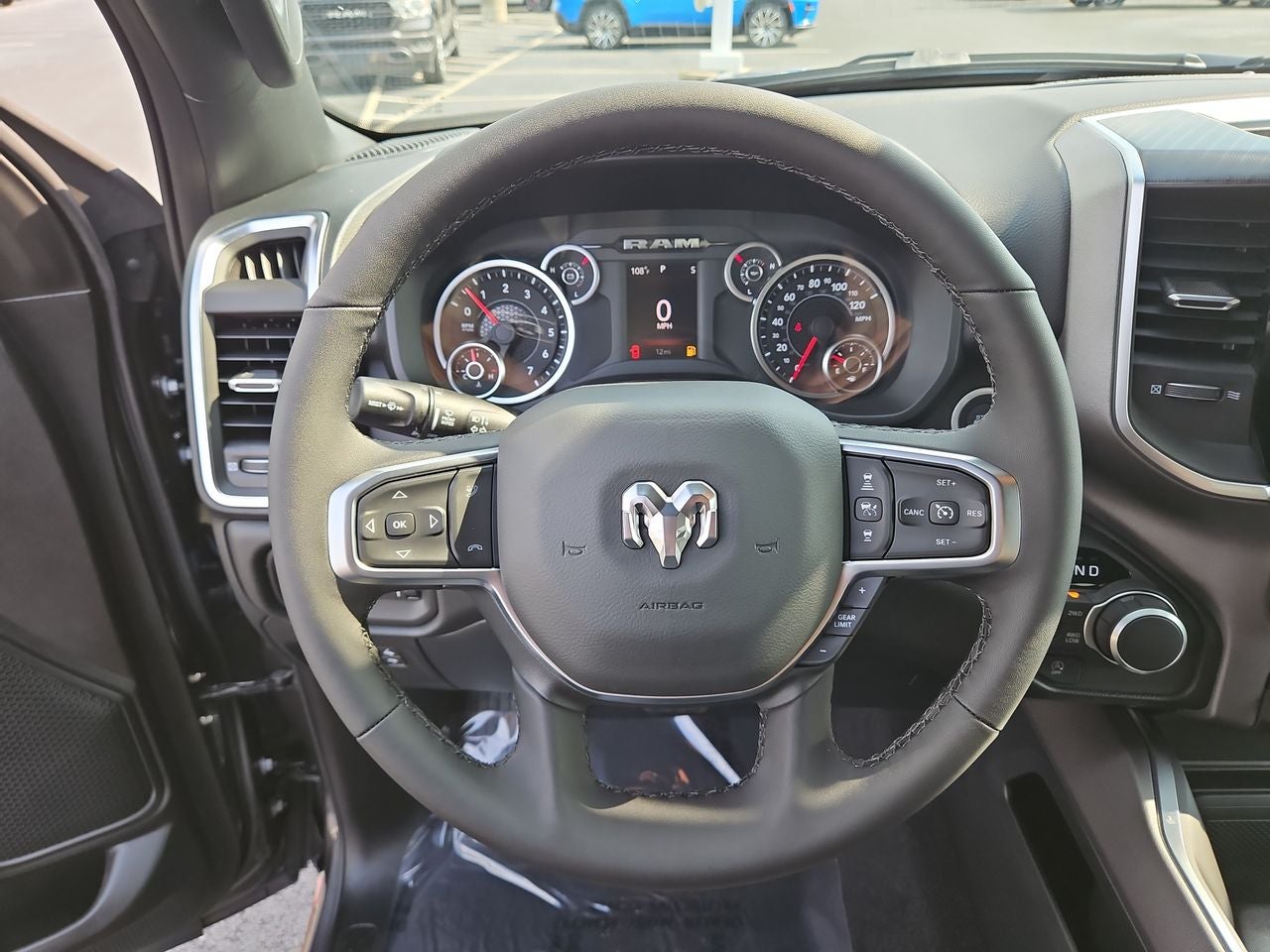 2025 RAM Ram 1500 RAM 1500 BIG HORN CREW CAB 4X4 5'7' BOX