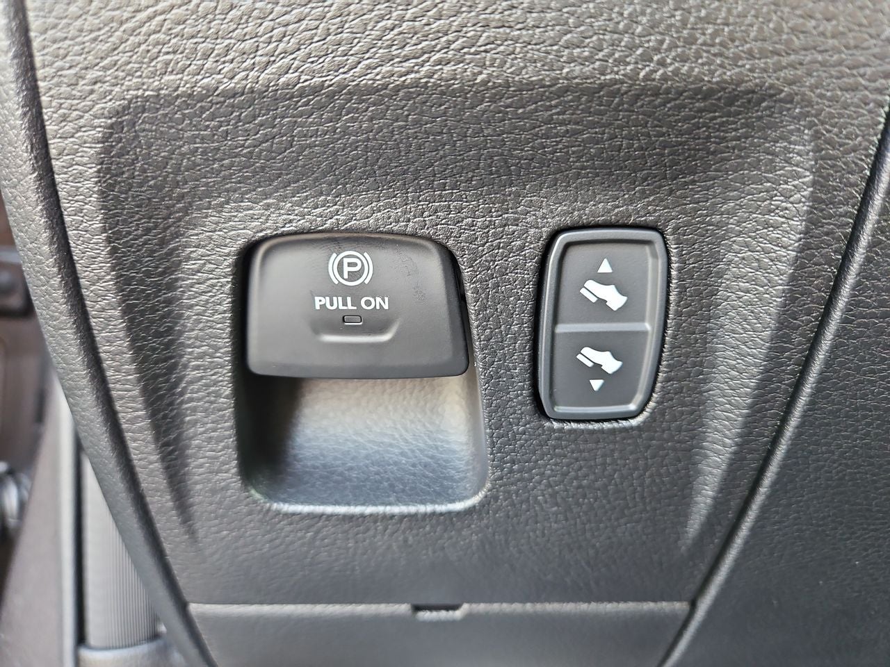 2025 RAM Ram 1500 RAM 1500 BIG HORN CREW CAB 4X4 5'7' BOX