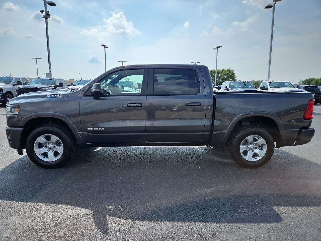 2025 RAM Ram 1500 RAM 1500 BIG HORN CREW CAB 4X4 5'7' BOX