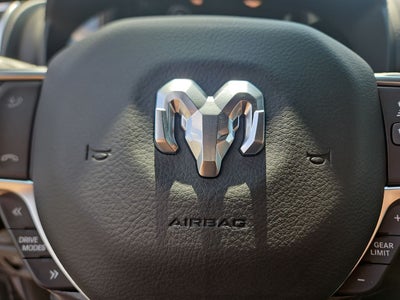 2025 RAM Ram 1500 RAM 1500 BIG HORN CREW CAB 4X4 5'7' BOX