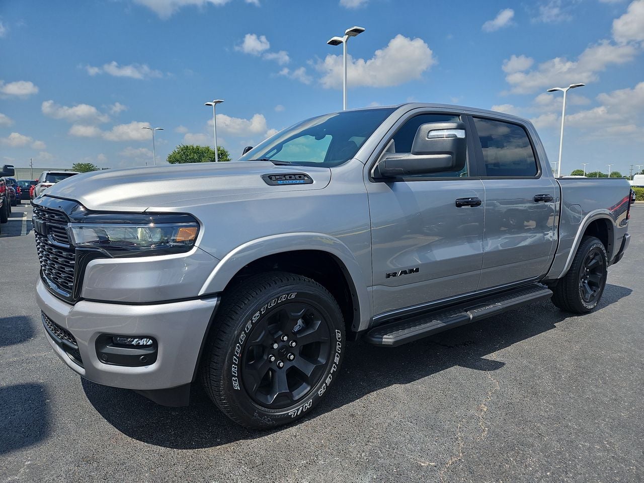 2025 RAM Ram 1500 RAM 1500 BIG HORN CREW CAB 4X4 5'7' BOX