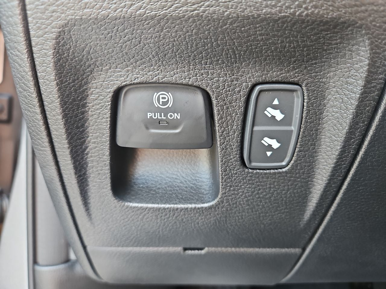 2025 RAM Ram 1500 RAM 1500 BIG HORN CREW CAB 4X4 5'7' BOX