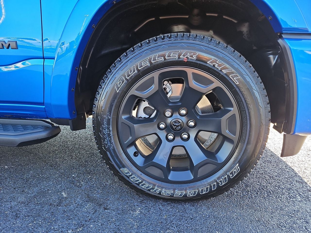 2025 RAM Ram 1500 RAM 1500 BIG HORN CREW CAB 4X4 5'7' BOX