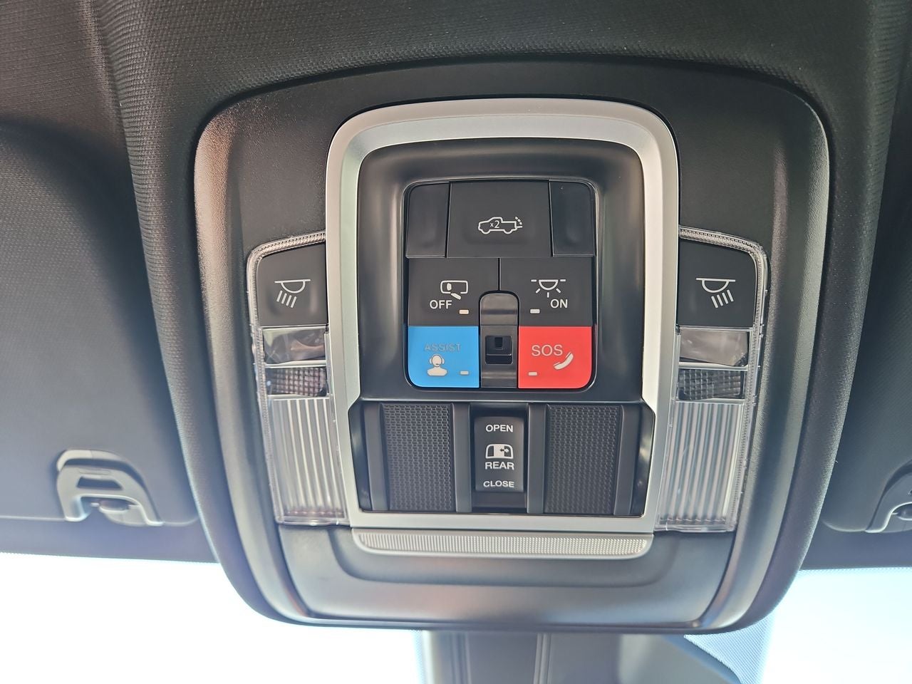 2025 RAM Ram 1500 RAM 1500 BIG HORN CREW CAB 4X4 5'7' BOX