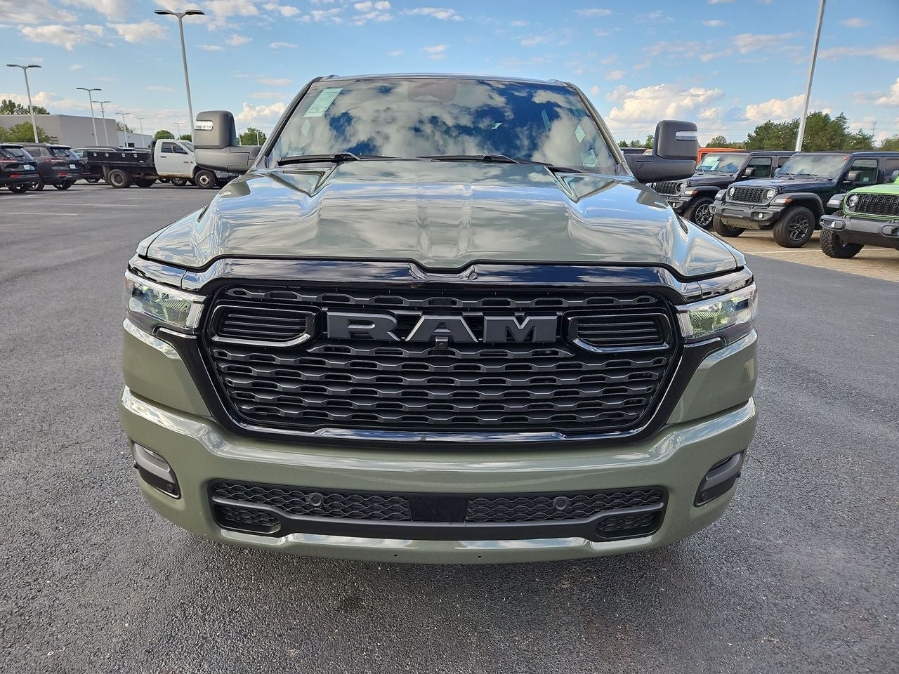 2025 RAM Ram 1500 RAM 1500 BIG HORN CREW CAB 4X4 5'7' BOX