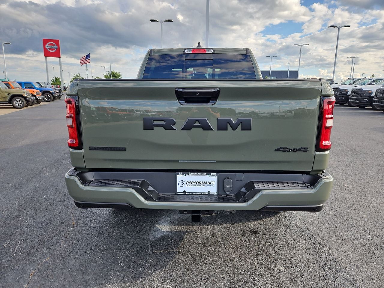 2025 RAM Ram 1500 RAM 1500 BIG HORN CREW CAB 4X4 5'7' BOX