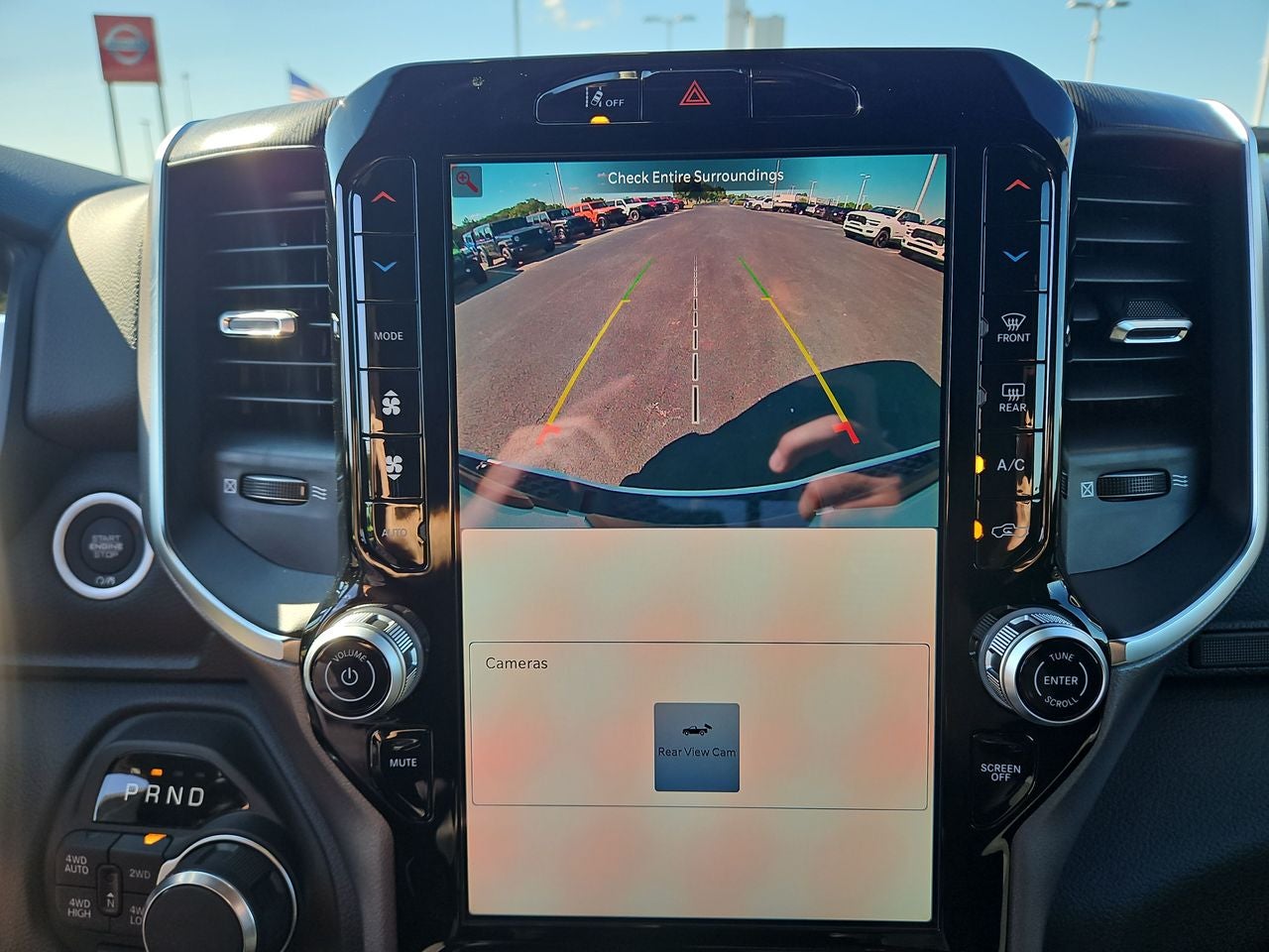 2025 RAM Ram 1500 RAM 1500 BIG HORN CREW CAB 4X4 5'7' BOX