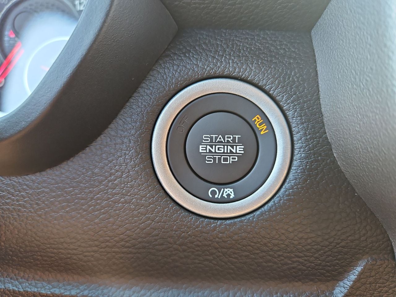 2025 RAM Ram 1500 RAM 1500 BIG HORN CREW CAB 4X4 5'7' BOX