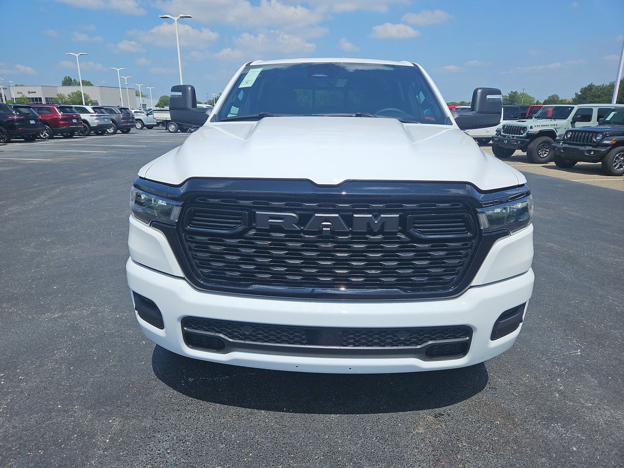 2025 RAM Ram 1500 RAM 1500 BIG HORN CREW CAB 4X4 5'7' BOX