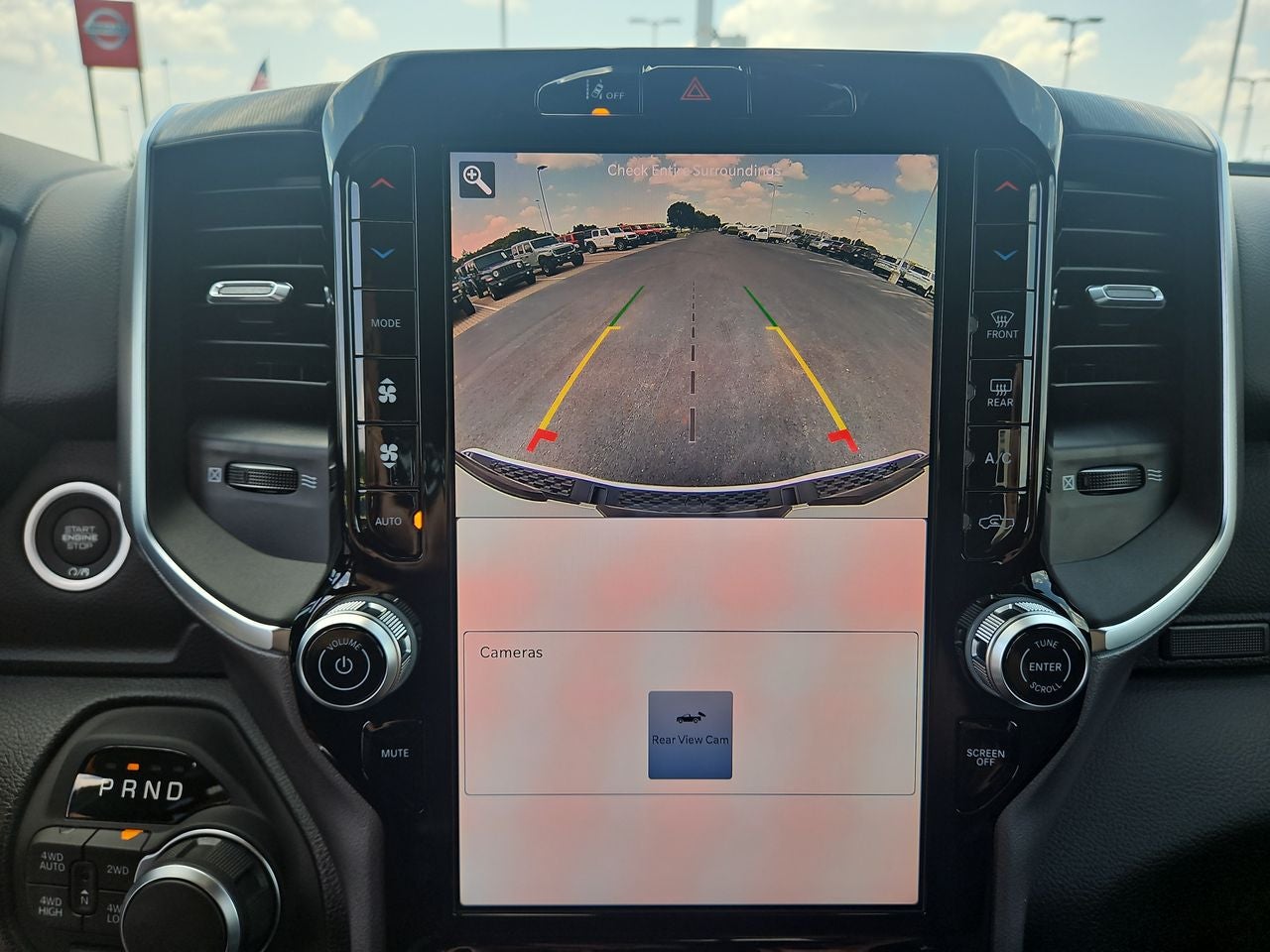 2025 RAM Ram 1500 RAM 1500 BIG HORN CREW CAB 4X4 5'7' BOX