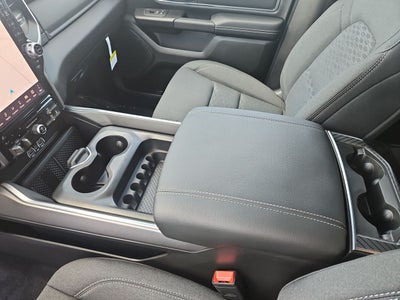 2025 RAM Ram 1500 RAM 1500 BIG HORN CREW CAB 4X4 5'7' BOX