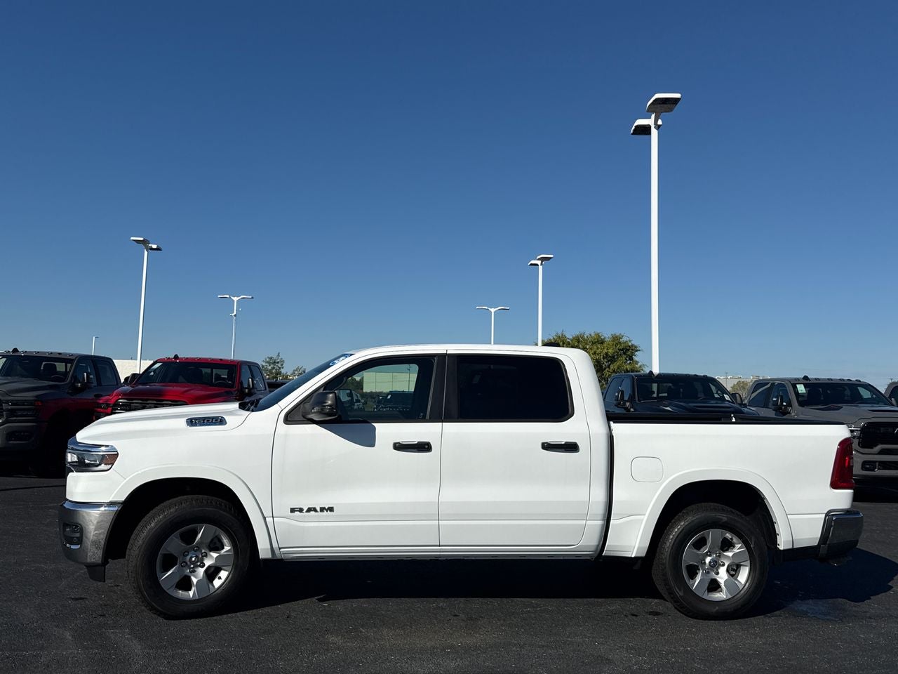 2025 RAM 1500 Big Horn Crew Cab 4x4 5'7' Box