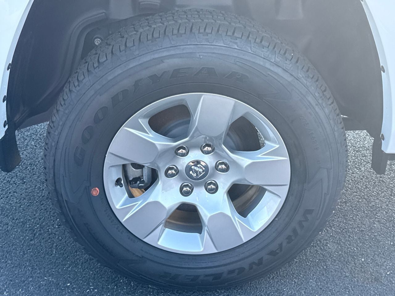 2025 RAM 1500 Big Horn Crew Cab 4x4 5'7' Box