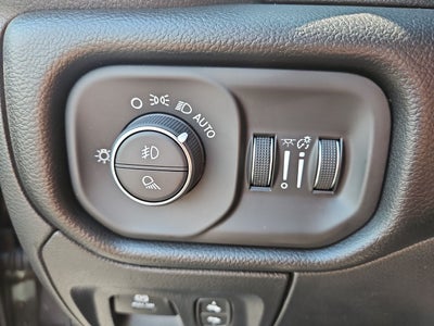 2025 RAM Ram 1500 RAM 1500 BIG HORN CREW CAB 4X4 5'7' BOX